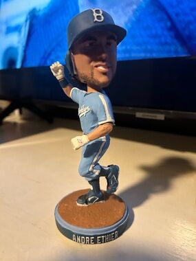 Andre Ethier 2011 SGA Bobble head Los Angeles Dodgers #16 as is condition